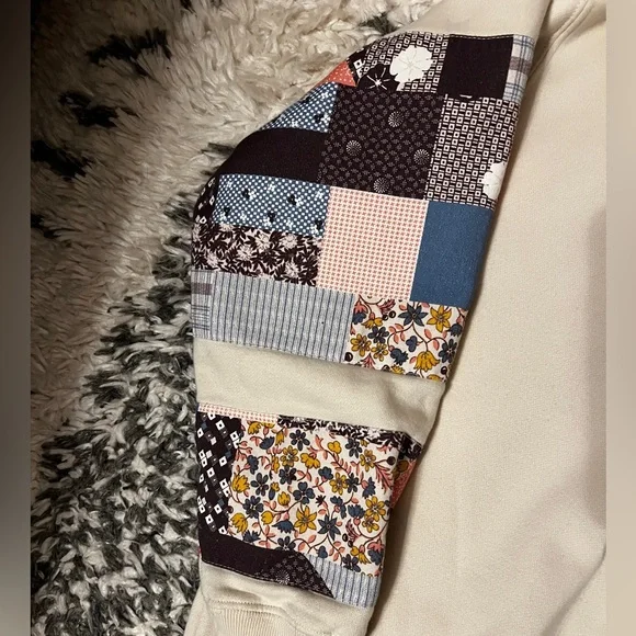 Abercrombie patchwork crewneck - Picture 3 of 7